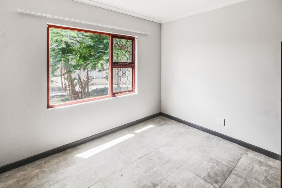 To Let 3 Bedroom Property for Rent in Abbotsford Eastern Cape